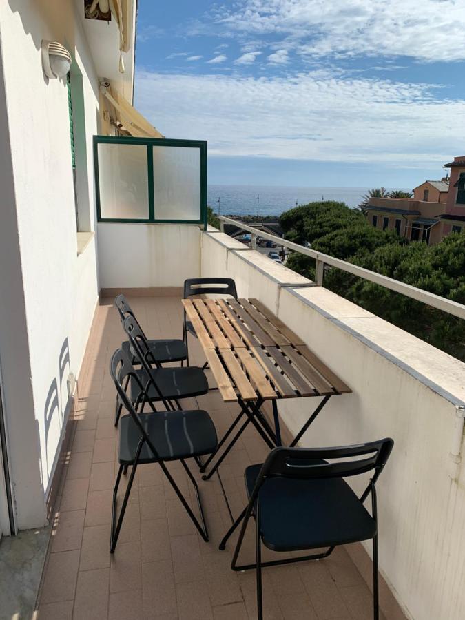 Casa Bianca 6 - Confortevole In Centro A Монелья Екстер'єр фото