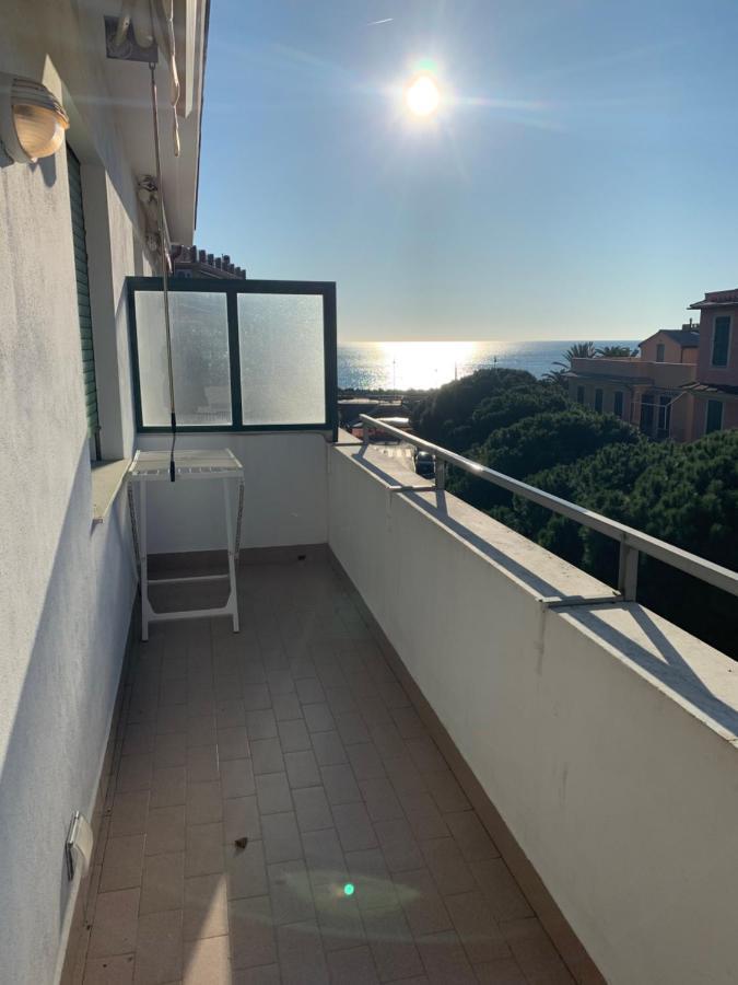 Casa Bianca 6 - Confortevole In Centro A Монелья Екстер'єр фото